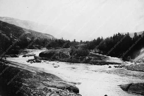Lower falls der - in,