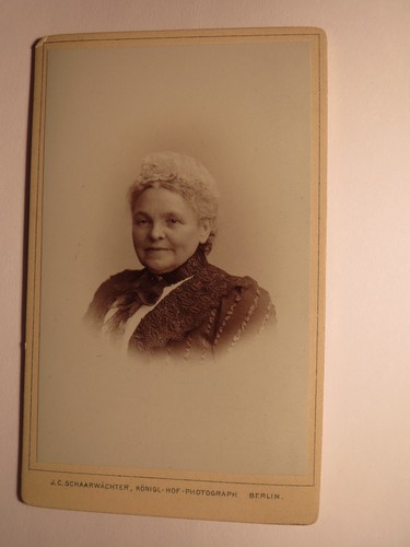 Berlin 1899 alte frau - -,