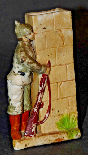 Antikes andenken vase soldat - andenken, 'soldat