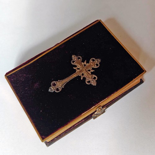 Antikes buch evangelisches - antikes,